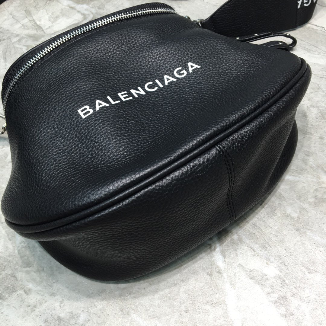 Balen Sling Bag In Black, For Women, Bags 9.1in/23cm