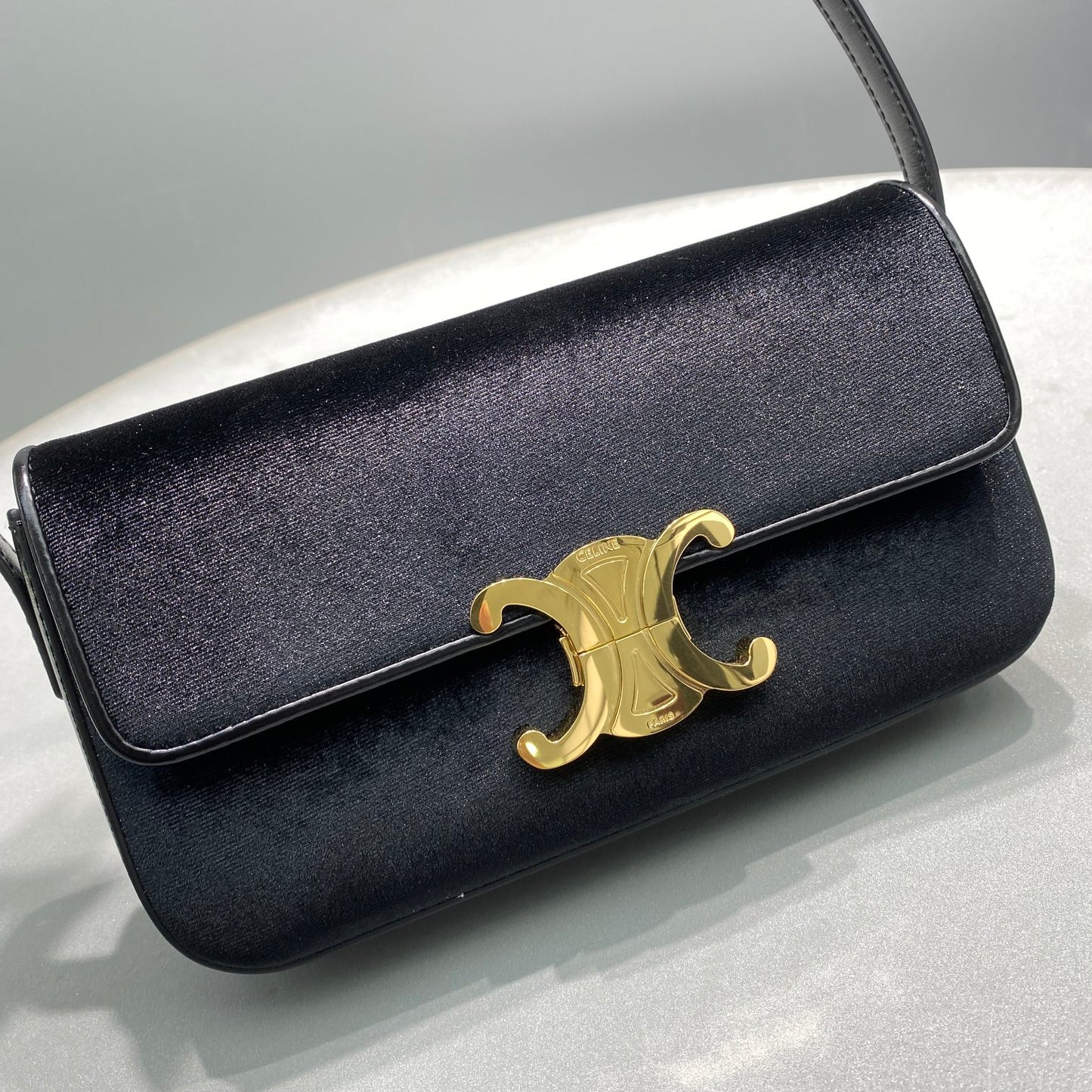 CE Triomphe Shoulder Bag Black For Women 8in/20cm