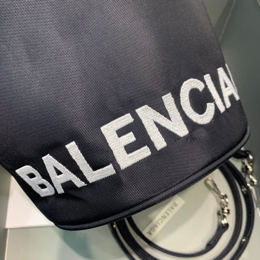 Balen Le Cagole Medium Bucket Bag In Black, For Women, Bags 11.8in/30cm