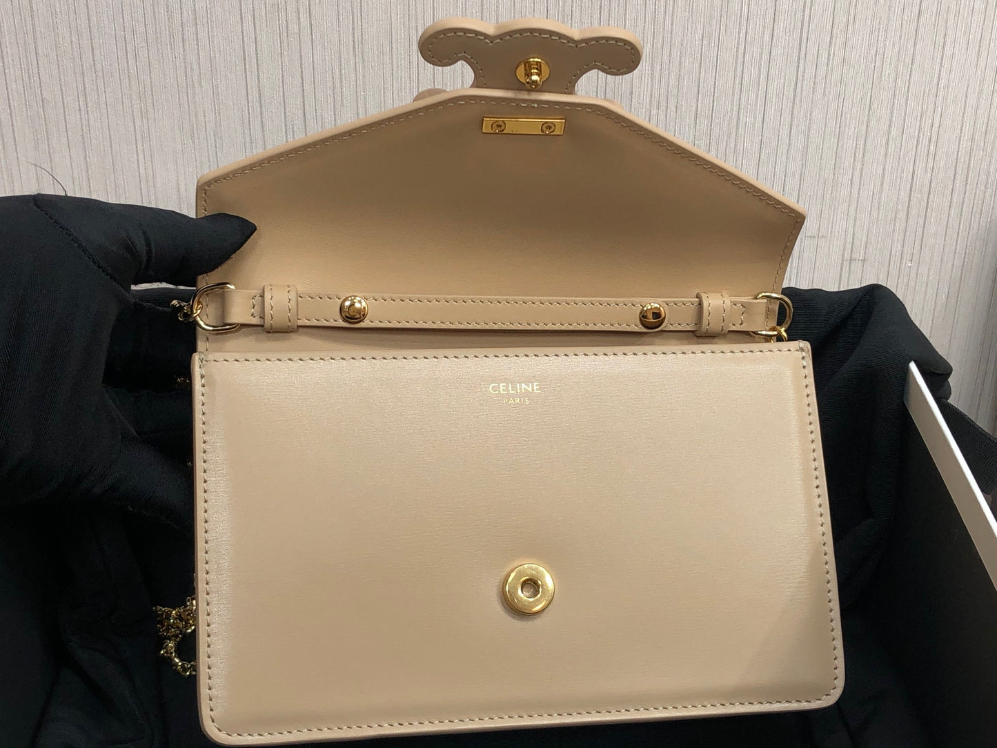 CE Wallet On Chain Triomphe Beige For Women 7in/19cm