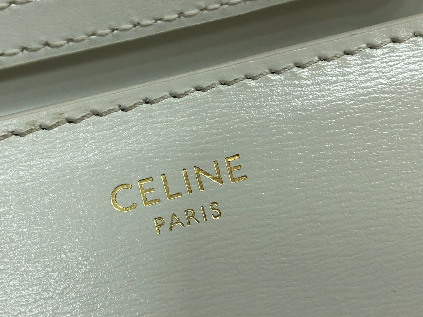 CE Wallet On Chain Triomphe White For Women 7in/19cm