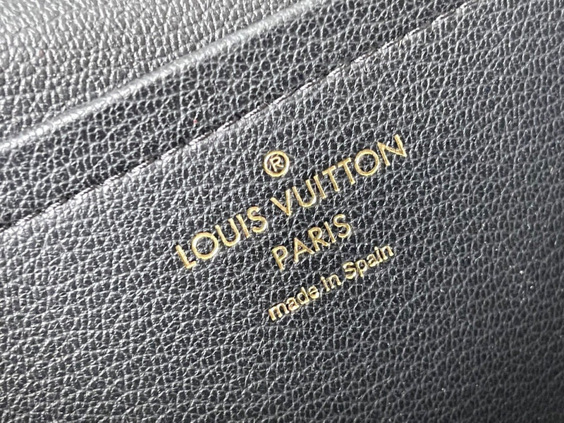 Fashion Lu-Vi bags - 4669