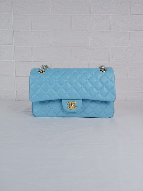 CHL CLASSIC MEDIUM LAMBSKIN FLAP BAG LIGHT BLUE GOLD 25CM