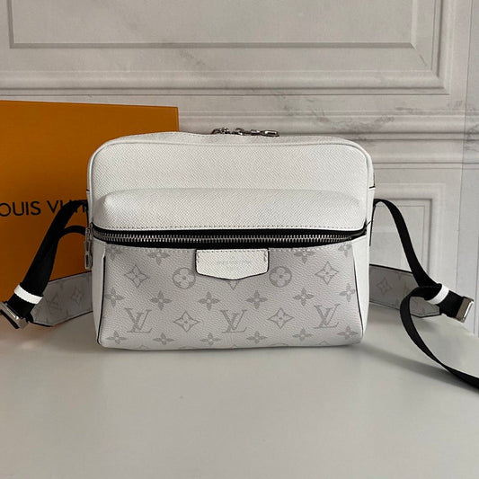 Fashion Lu-Vi bags - 3904