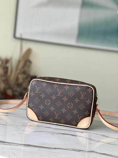Fashion Lu-Vi bags - 5086