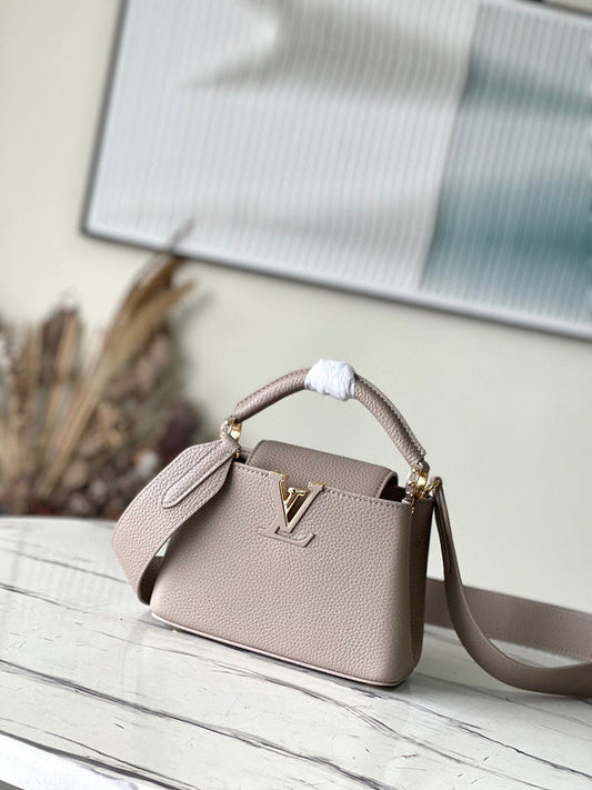 Fashion Lu-Vi bags - 4256