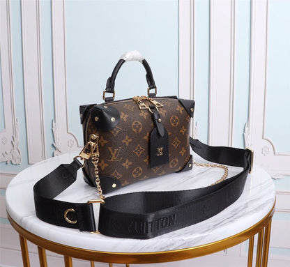 Fashion Lu-Vi bags - 3700
