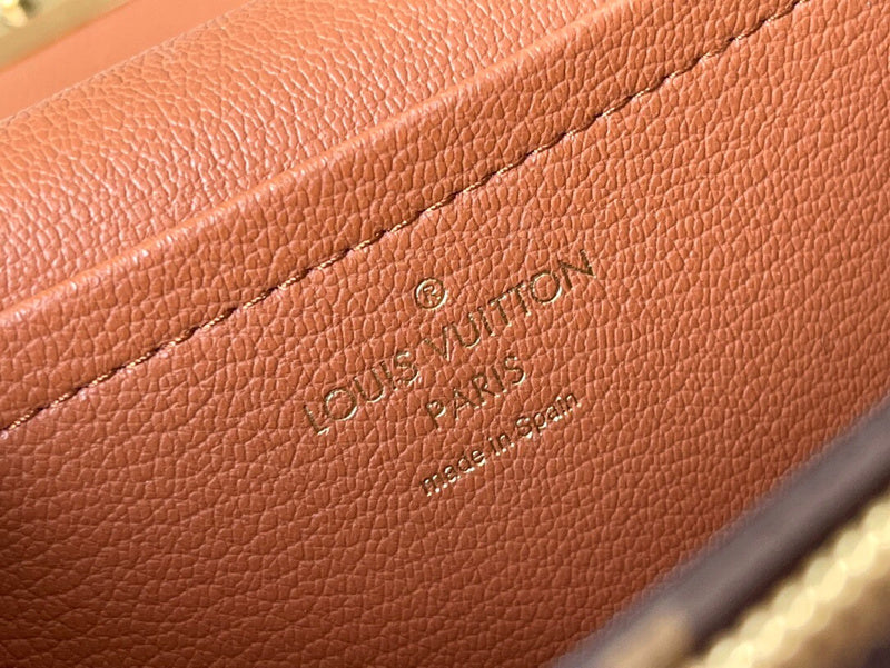Fashion Lu-Vi bags - 4658
