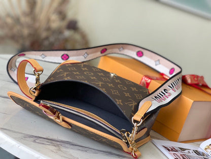 Fashion Lu-Vi bags - 4350
