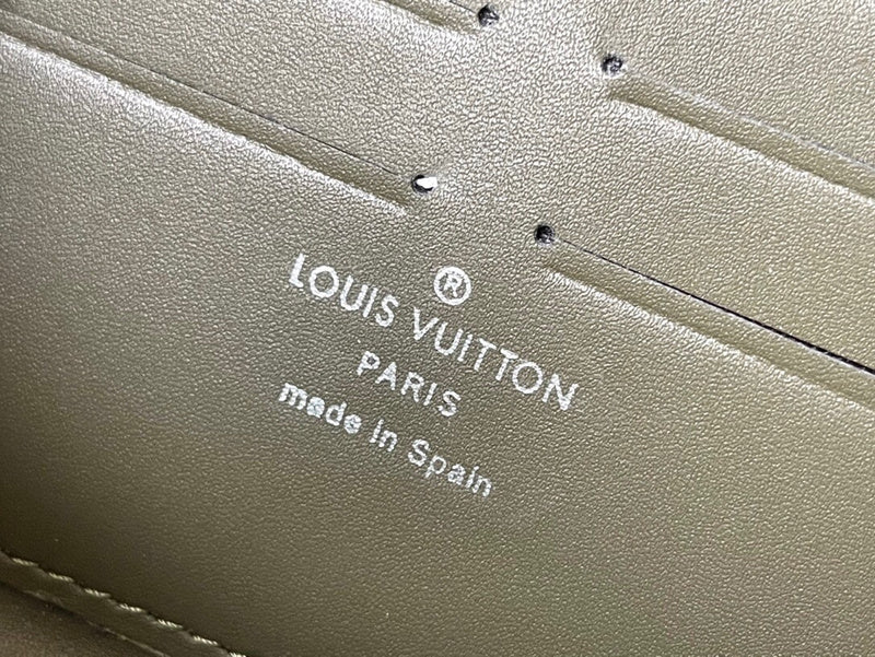 Fashion Lu-Vi bags - 4564
