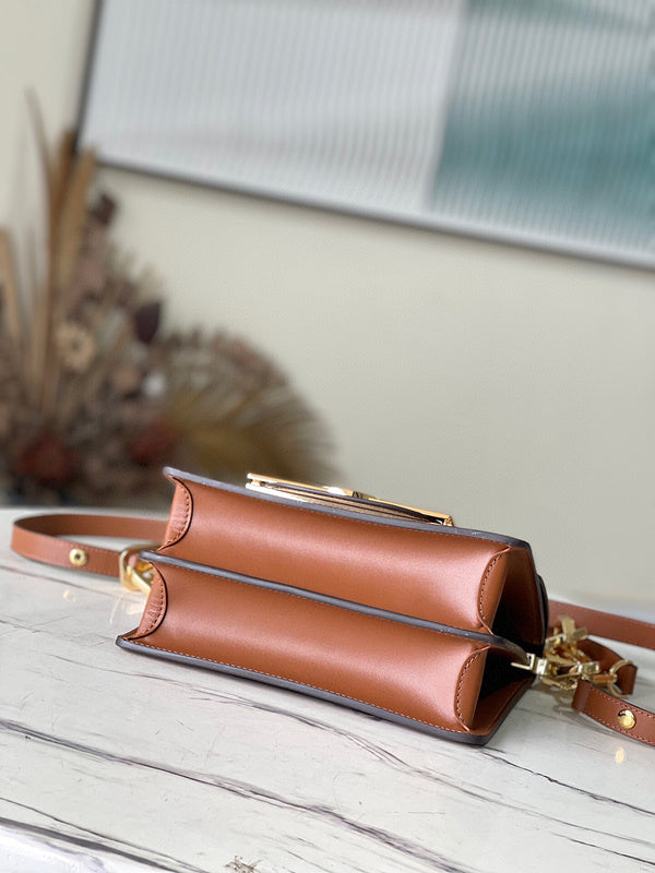 Fashion Lu-Vi bags - 4566