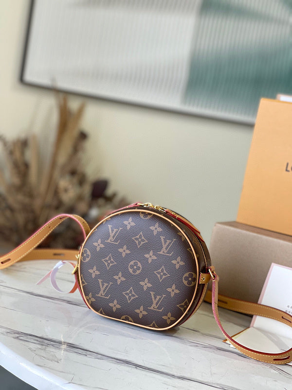 Fashion Lu-Vi bags - 4440