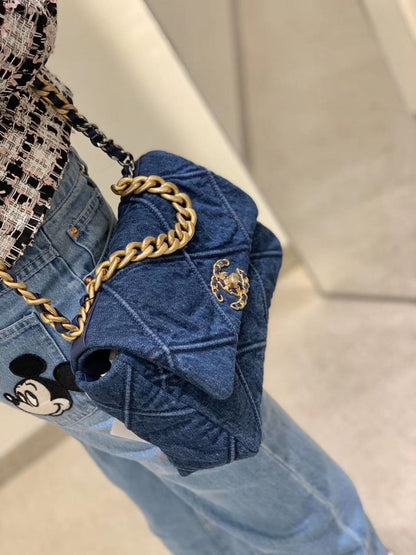 CHL 19 Handbag Denim Blue For Women, Women’s Flap Bag, Shoulder And Crossbody Bags 10.1in/26cm AS1160 B02876 N6832