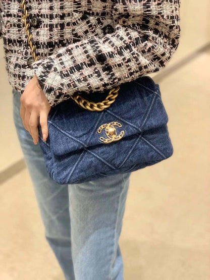 CHL 19 Handbag Denim Blue For Women, Women’s Flap Bag, Shoulder And Crossbody Bags 10.1in/26cm AS1160 B02876 N6832