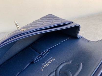 Chanel Classic Handbag Navy Blue For Women, Women’s Bags, Shoulder And Crossbody Bags 10.2in/26cm A01112
