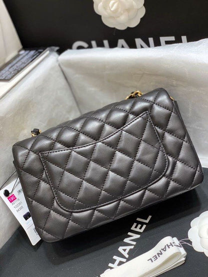 CHL Classic Flap Bag Gold Toned Hardware Black For Women, Women’s Bags, Shoulder And Crossbody Bags 7.8in/20cm A01116