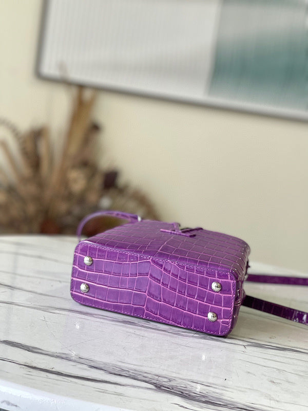 Fashion Lu-Vi bags - 4405