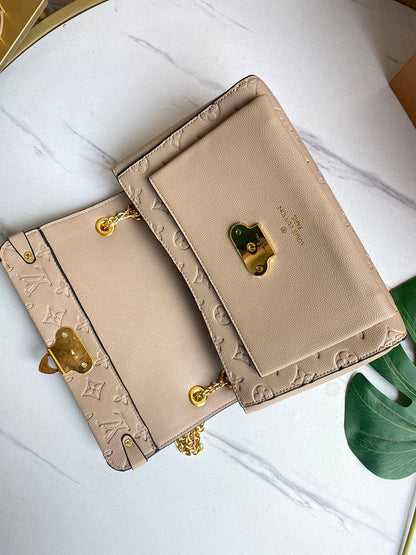 Fashion Lu-Vi bags - 3946