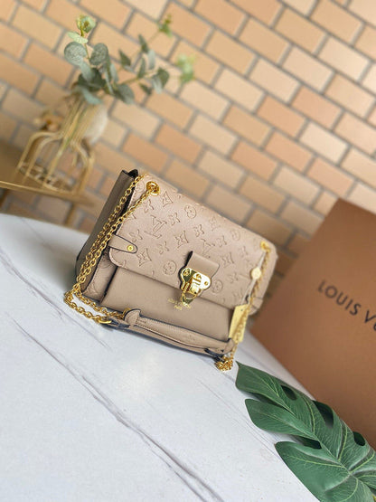 Fashion Lu-Vi bags - 3946