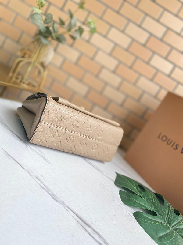 Fashion Lu-Vi bags - 3946