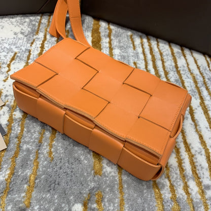 BV Cassette Bag For Women 9.1in/23cm In Tangerine 578004VMAY17003