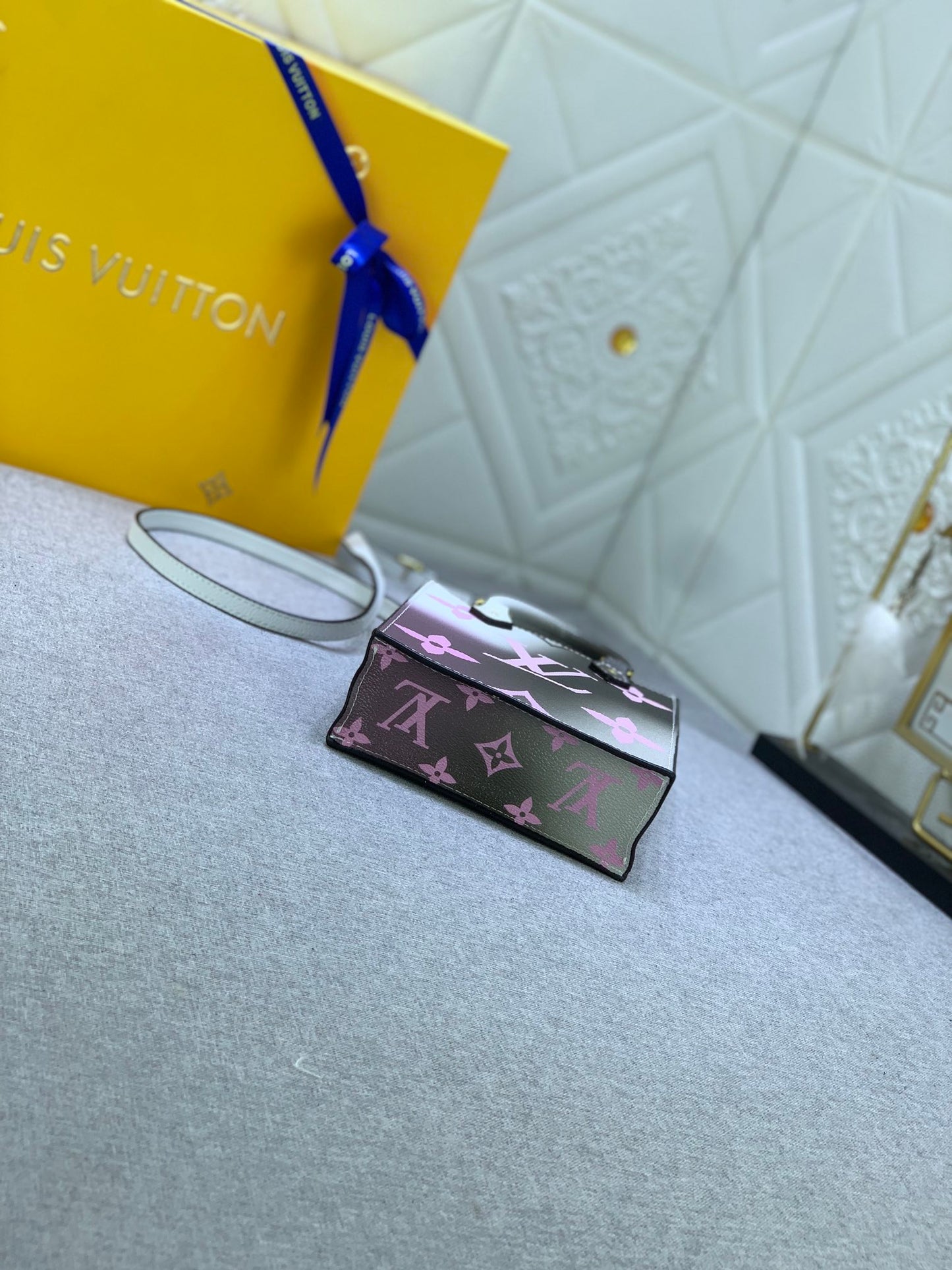 New Arrival Bags LUV 823