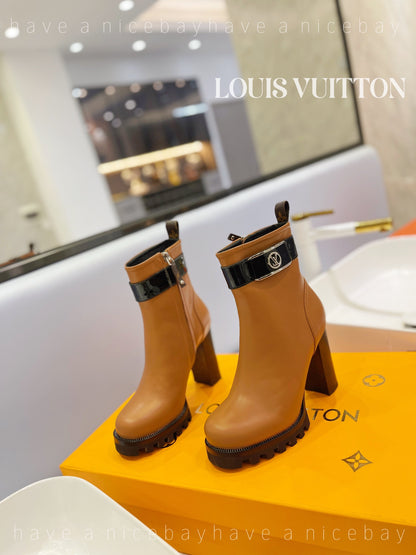 New Arrival  LUV BOOTS 035