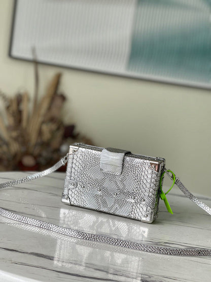 Fashion Lu-Vi bags - 4972
