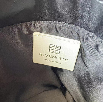 gv Mini Cut Out Bucket Bag Ivory For Women, Handbags, Shoulder Bags 6.3in/16cm GVC BB50NRB1GV-105