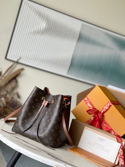 Fashion Lu-Vi bags - 4056