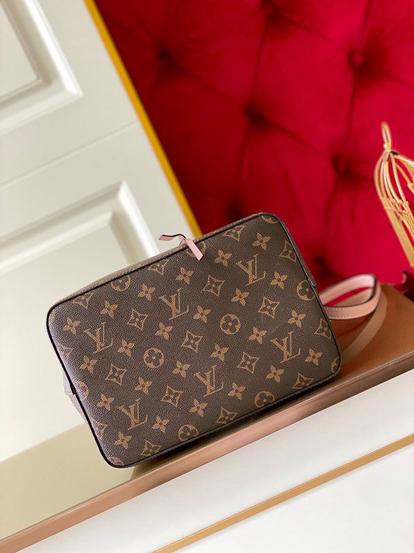 Fashion Lu-Vi bags - 3928