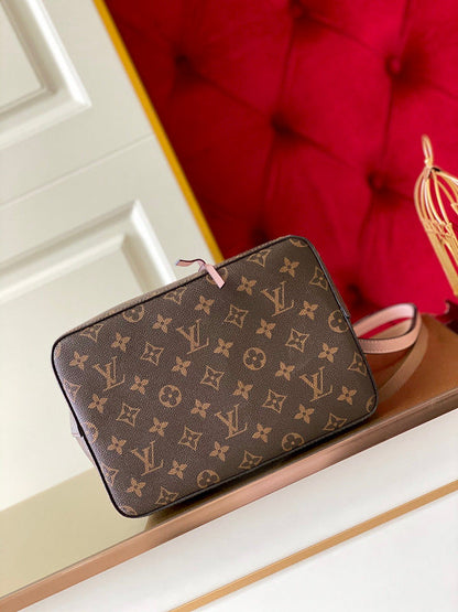 Fashion Lu-Vi bags - 3928