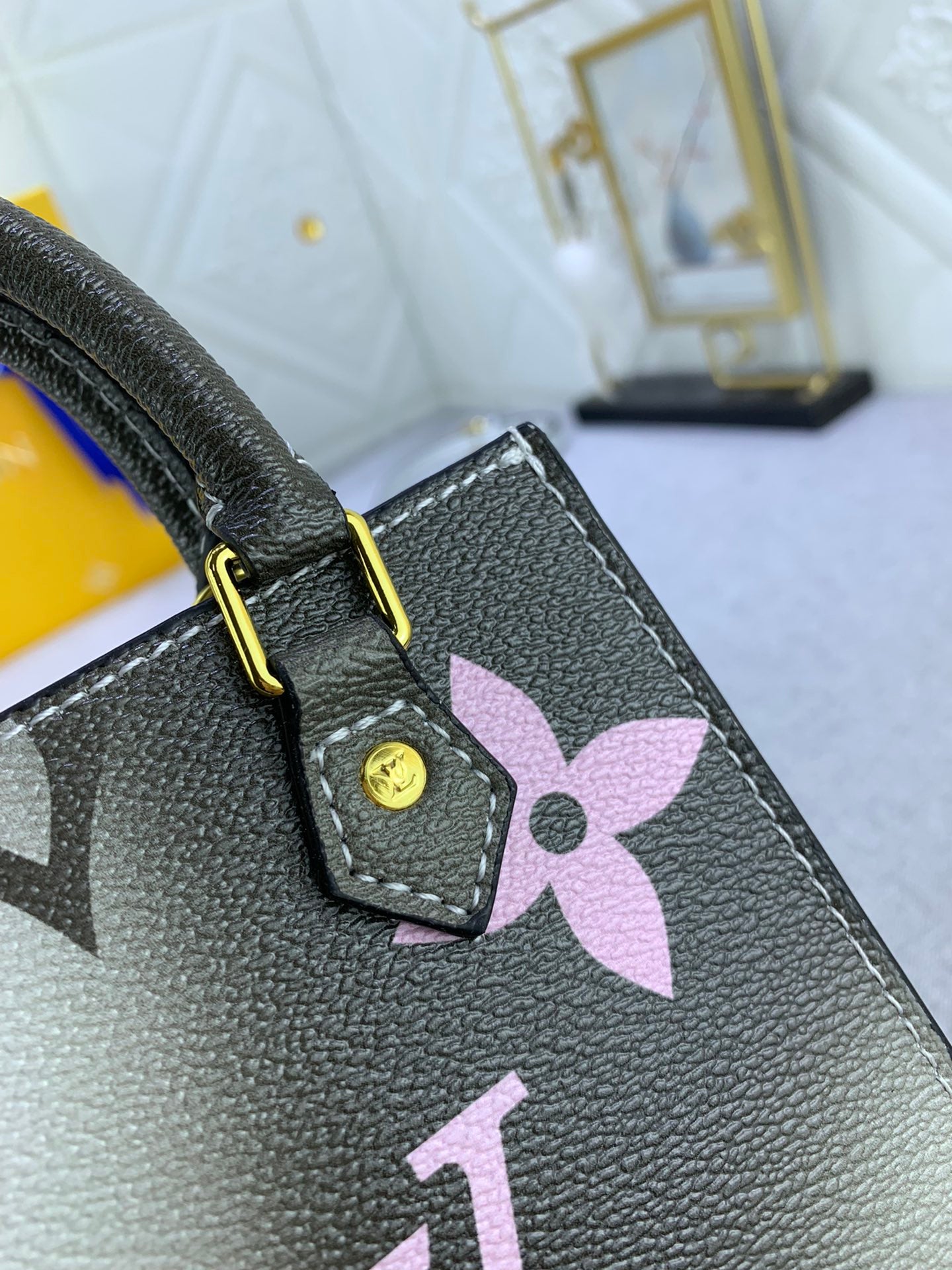 New Arrival Bags LUV 823