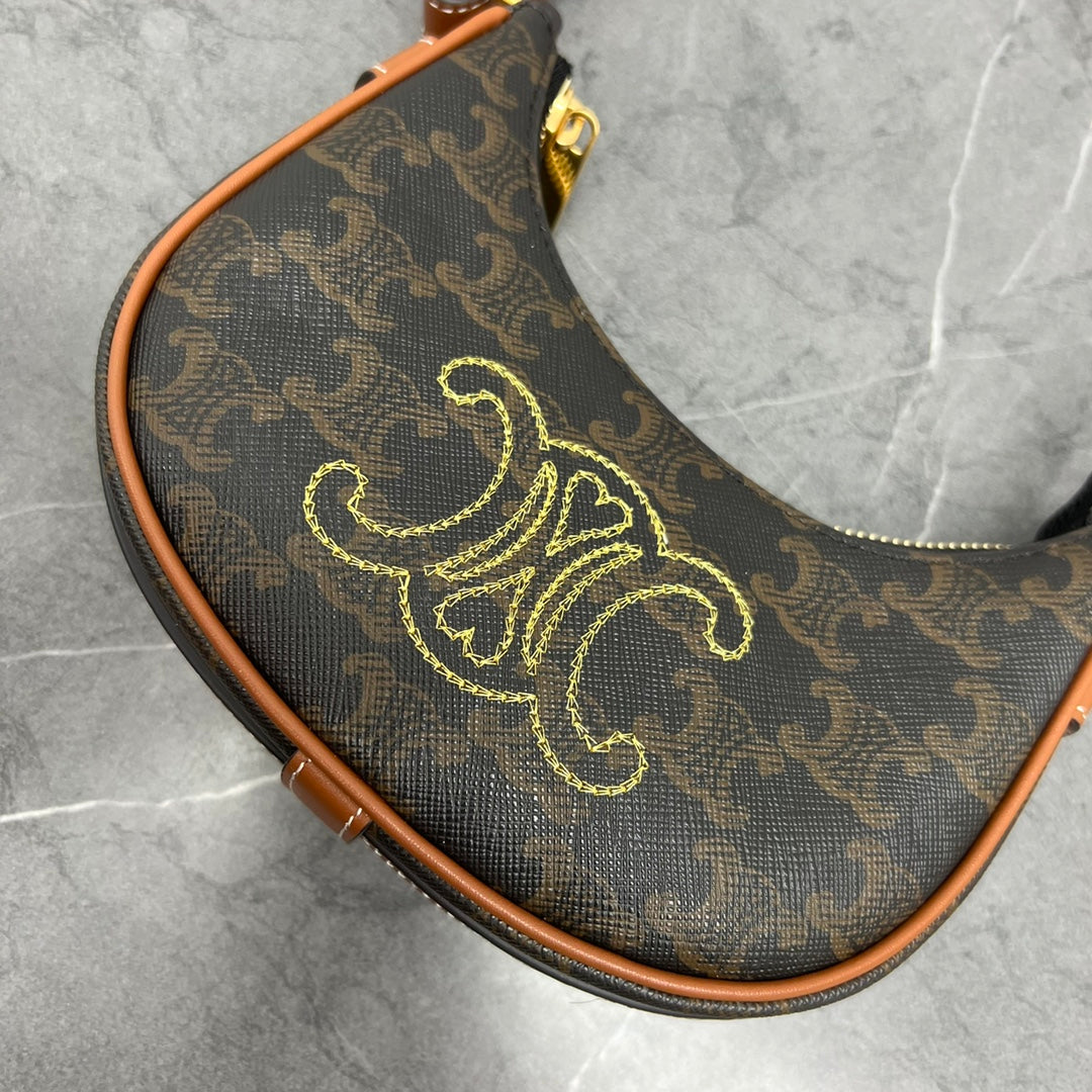 CE Triope Heart Embroidered Mini Abba – Triope Canvas Brown For Women 6.4in/16cm 10I602EB1.04LU