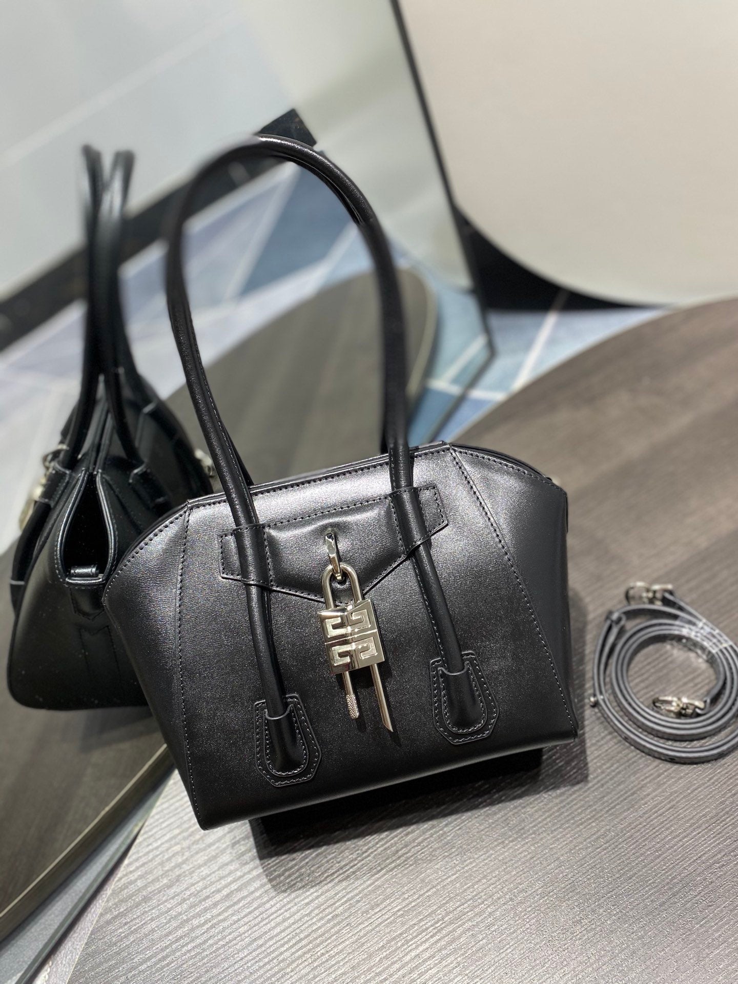 gv Mini Antigona Lock Bag Black For Women, Handbags, Shoulder Bags 8.7in/22cm GVC