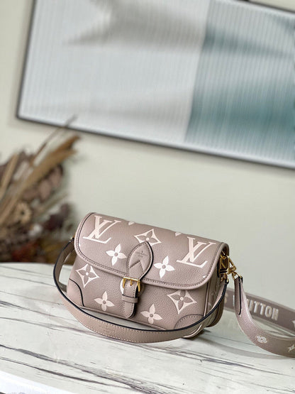 Fashion Lu-Vi bags - 4147