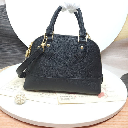 Fashion Lu-Vi bags - 3811