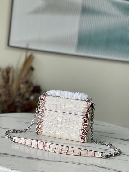 Fashion Lu-Vi bags - 4639