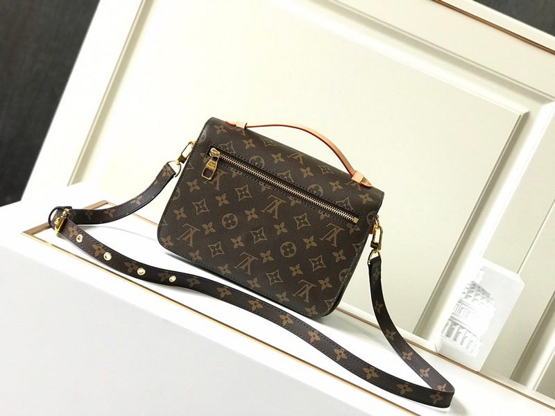 Fashion Lu-Vi bags - 3794