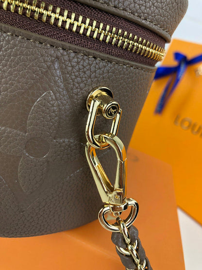 Fashion Lu-Vi bags - 3885