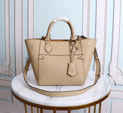 Fashion Lu-Vi bags - 3739