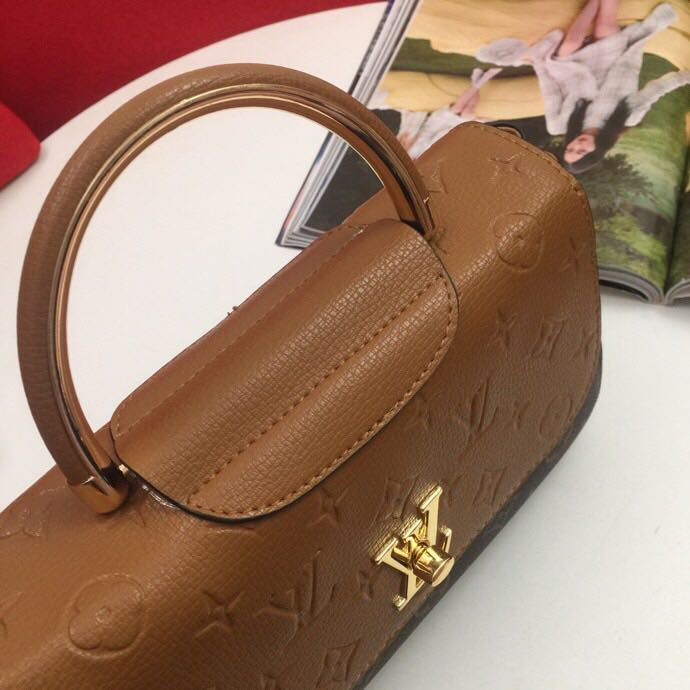 Fashion Lu-Vi bags - 3697