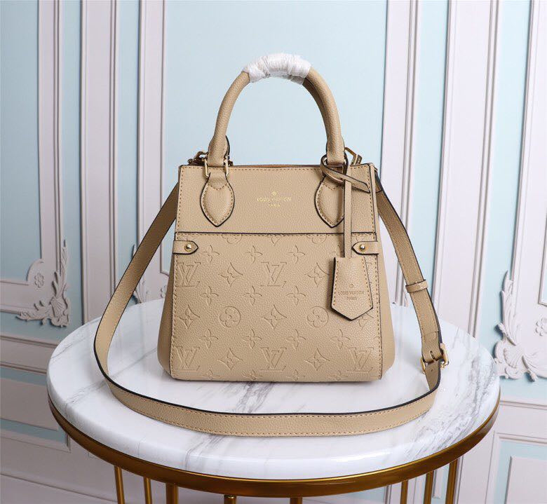 Fashion Lu-Vi bags - 3739