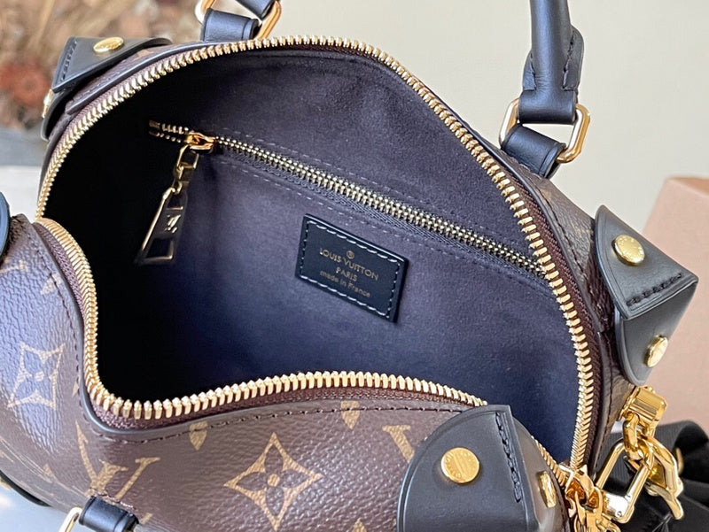 Fashion Lu-Vi bags - 4432