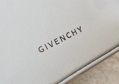 gv Mini Cut Out Bucket Bag Ivory For Women, Handbags, Shoulder Bags 6.3in/16cm GVC BB50NRB1GV-105