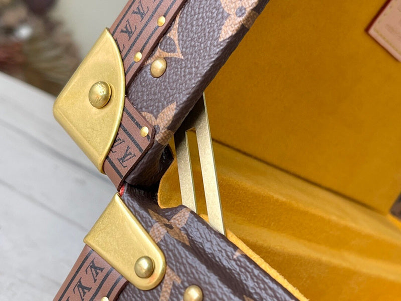 Fashion Lu-Vi bags - 4700