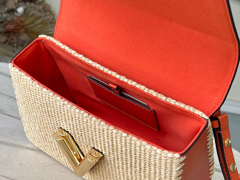 Fashion Lu-Vi bags - 4916