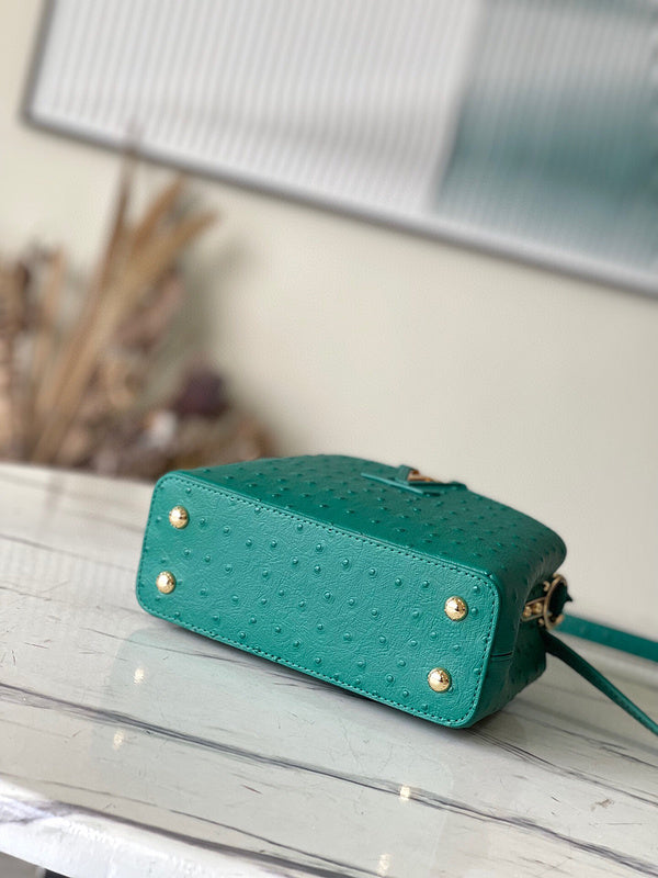 Fashion Lu-Vi bags - 4298