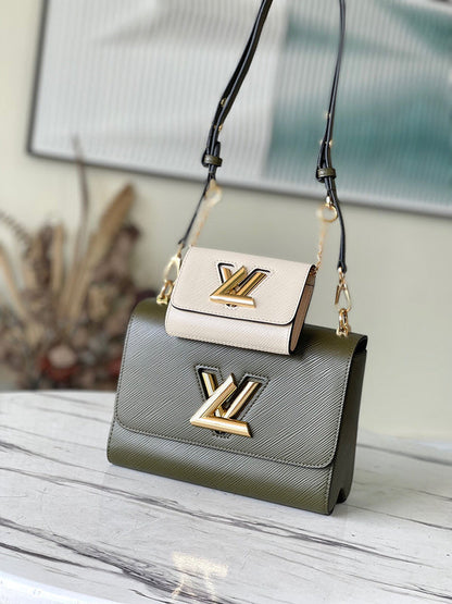 Fashion Lu-Vi bags - 4935