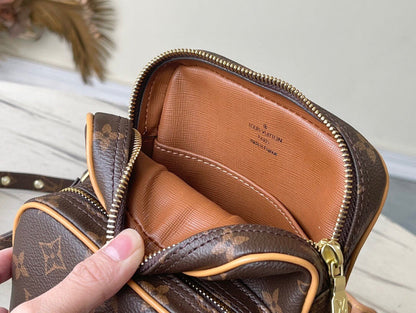 Fashion Lu-Vi bags - 4305